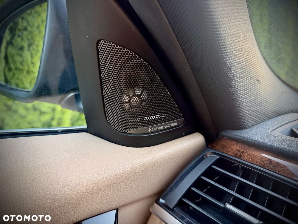 BMW Seria 3 - 17