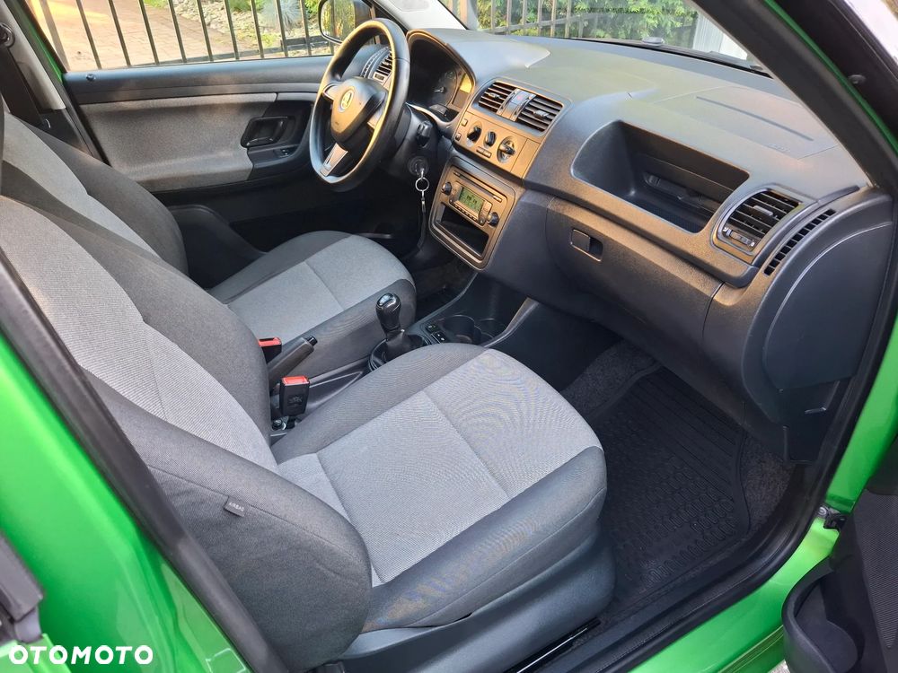 Skoda Fabia 1.4 16V Ambition Plus - 26