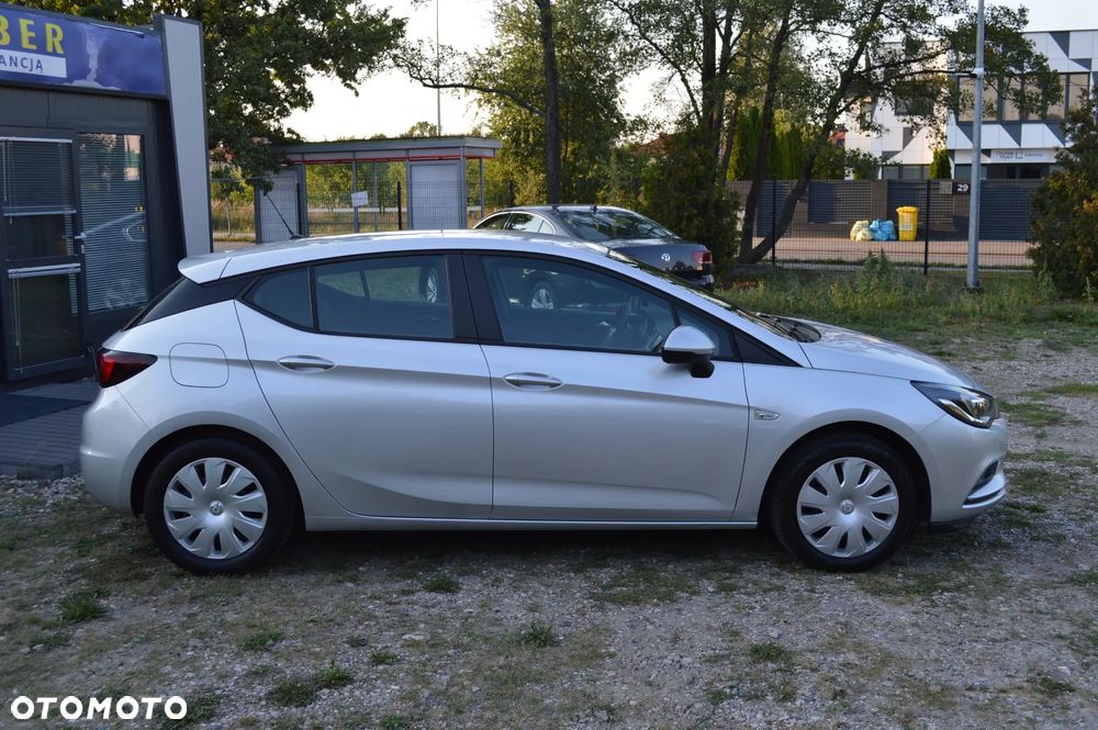 Opel Astra V 1.4 T Enjoy - 16