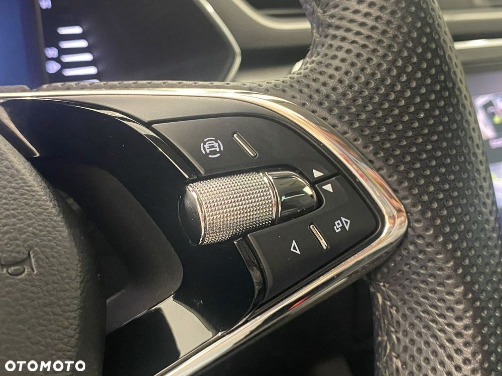 Skoda Superb 2.0 TDI SCR Style DSG - 23