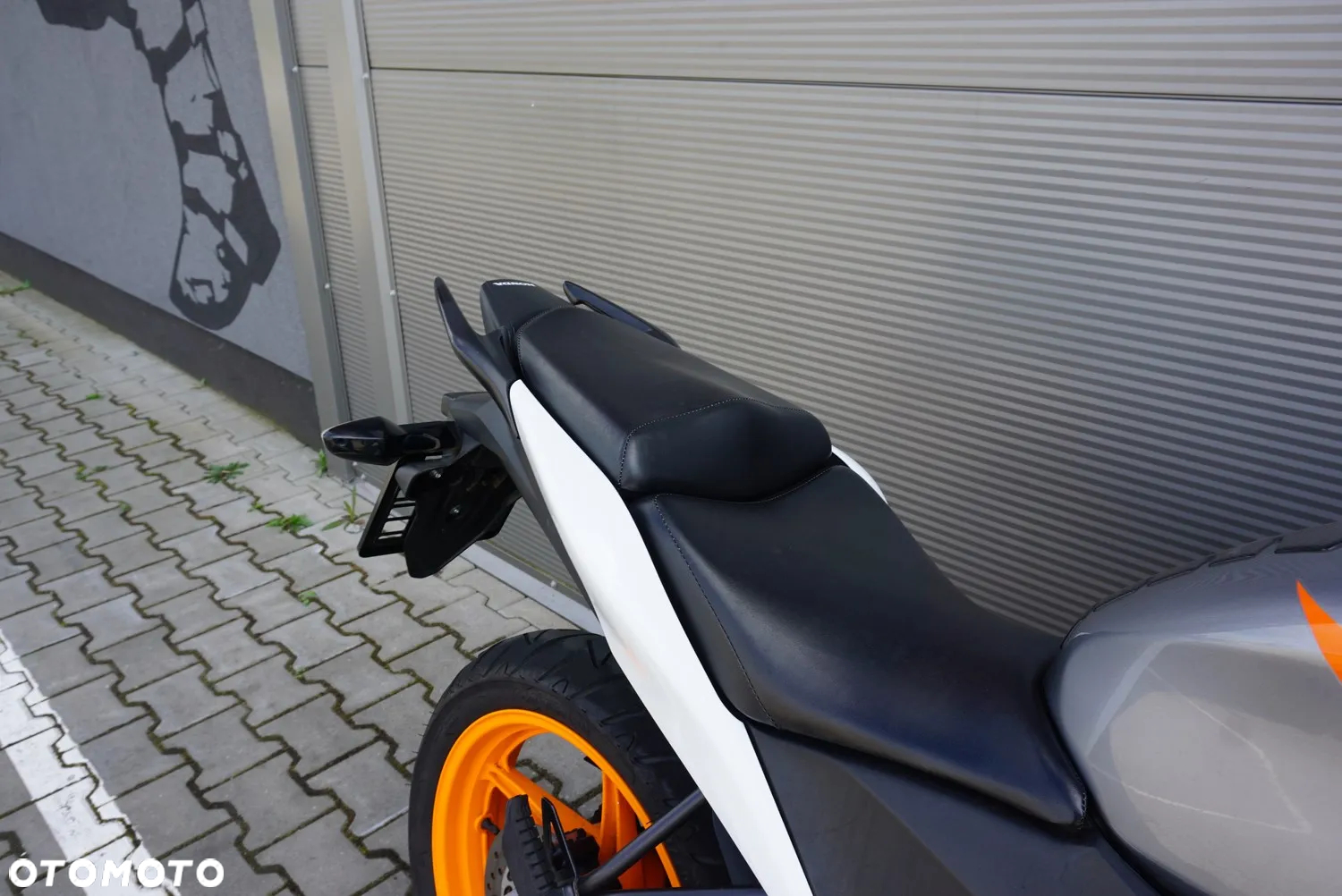 Honda CBR - 16