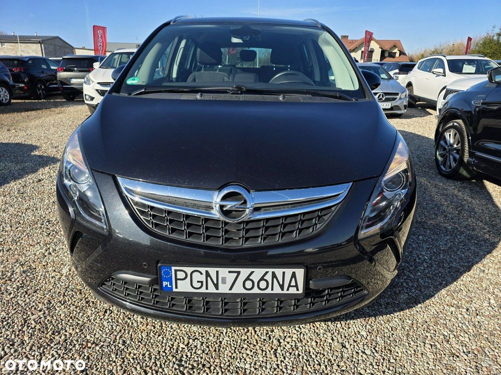 Opel Zafira - 18