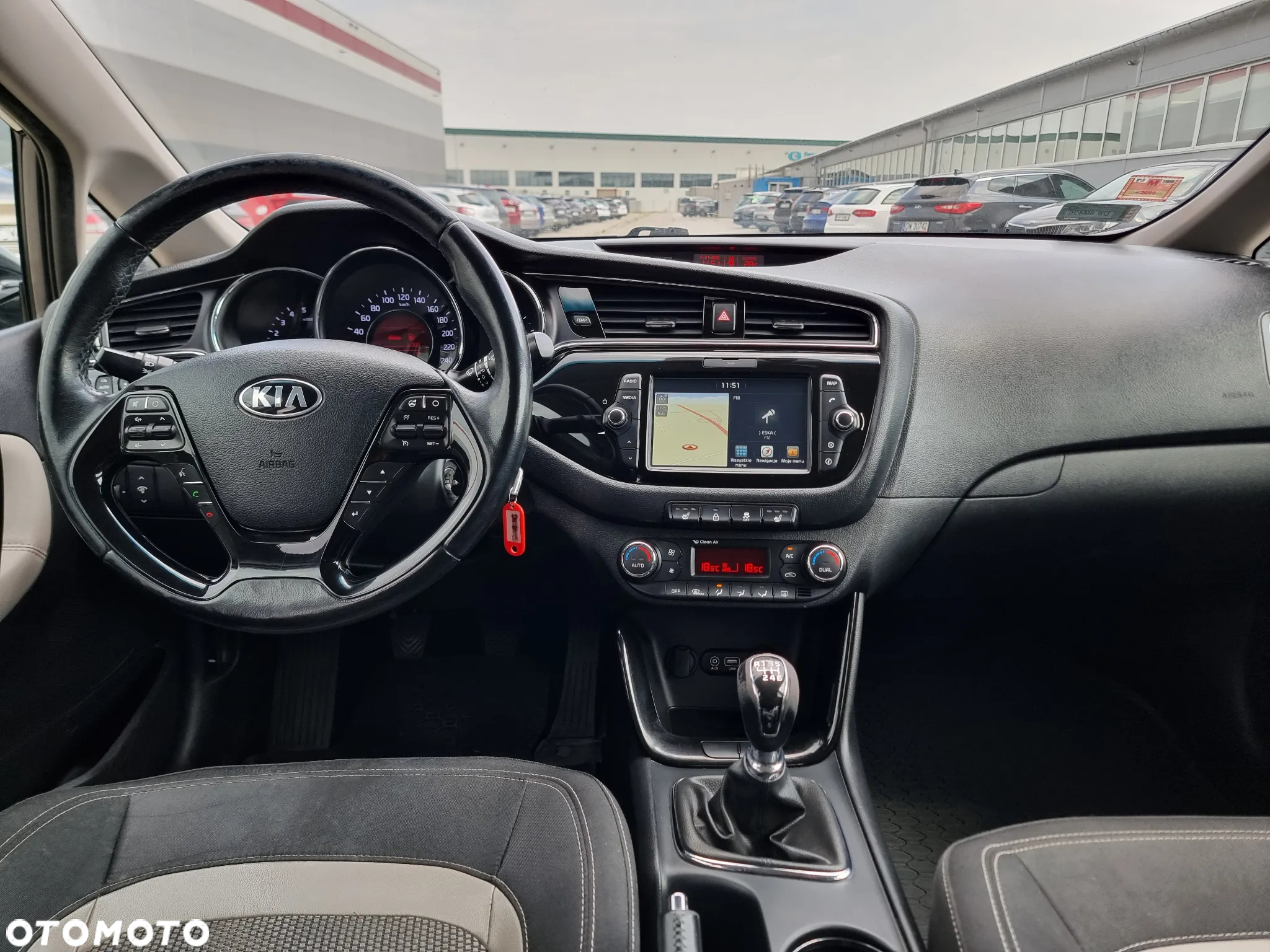 Kia Ceed Cee'd 1.6 CRDi L - 12