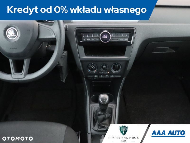 Skoda RAPID - 14