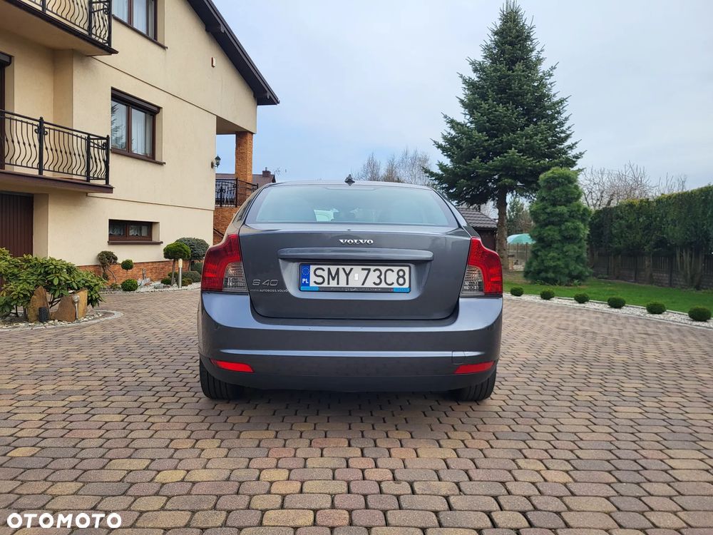 Volvo S40 2.0D Momentum - 5