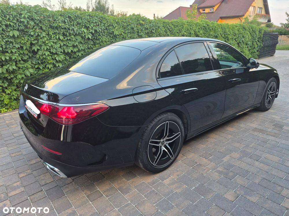 Mercedes-Benz Klasa E 220 d mHEV 4-Matic AMG 9G-Tronic - 6