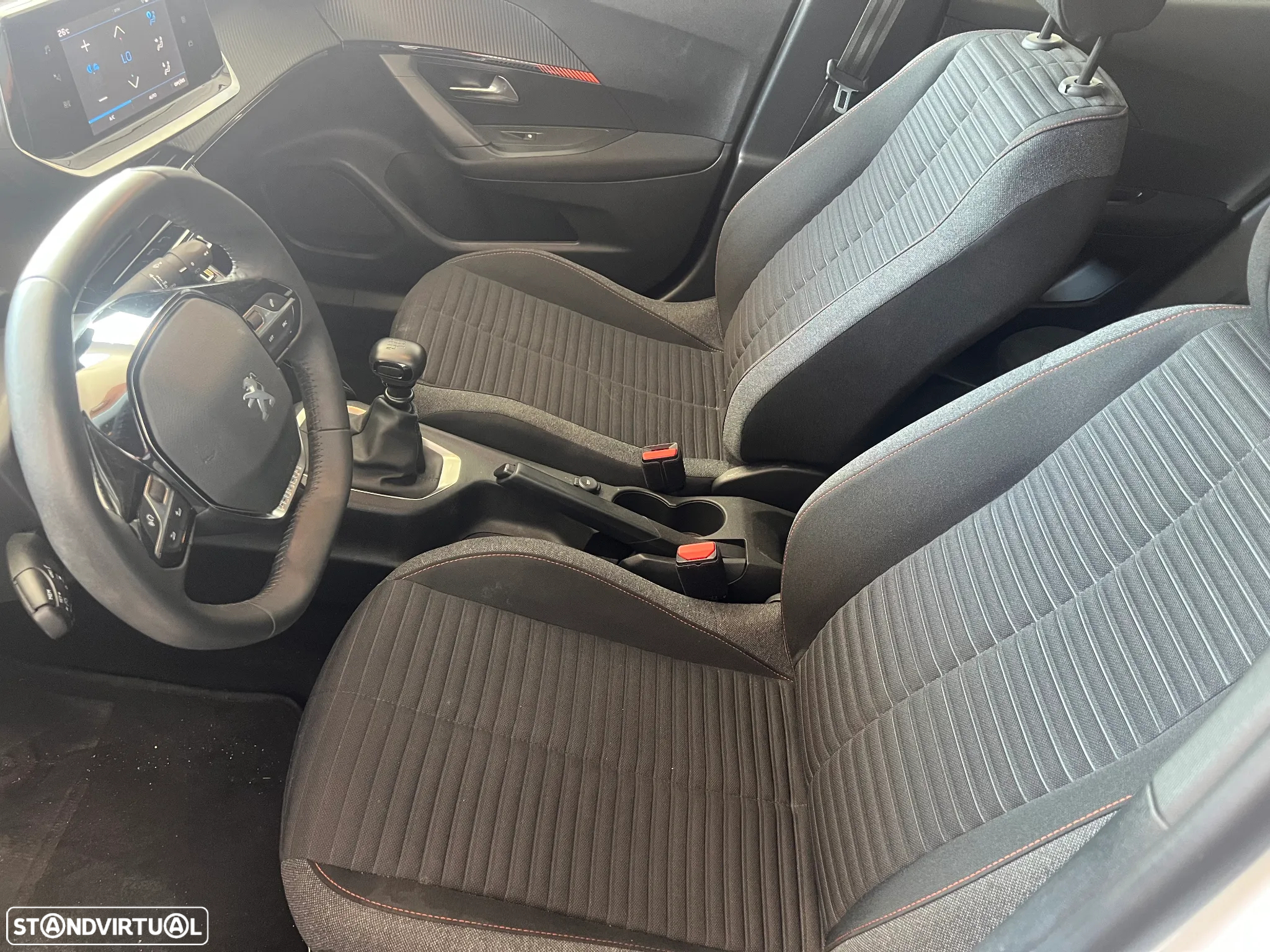 Peugeot 2008 1.2 PureTech Active Pack - 15
