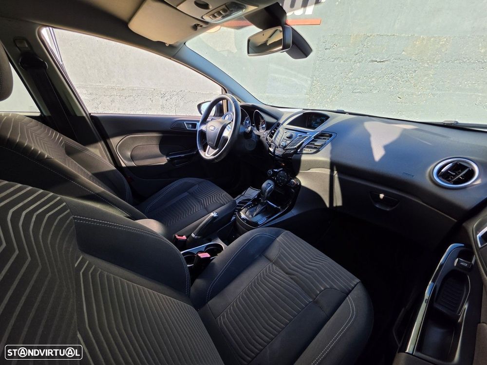 Ford Fiesta 1.0 T EcoBoost Titanium PowerShift - 14
