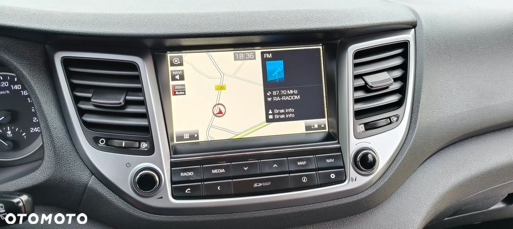 Hyundai Tucson 1.6 GDi 2WD Select - 10