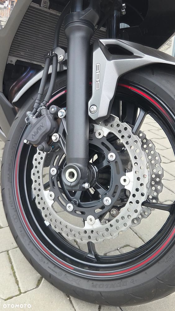 Kawasaki Ninja - 19