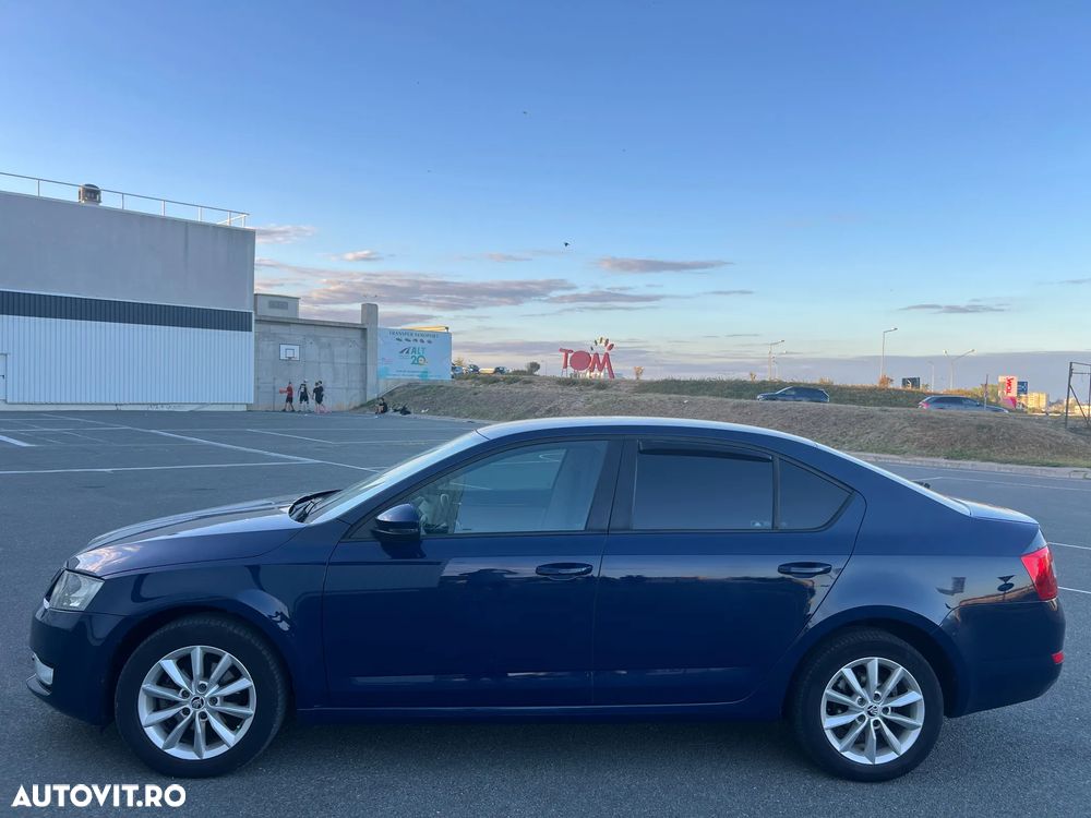 Skoda Octavia 1.6 TDI Ambition - 5