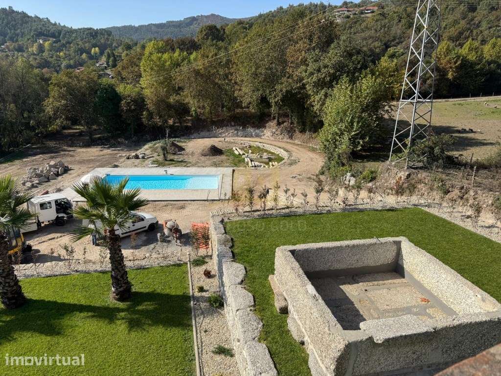 Quinta Exclusiva em Vieira do Minho | Um Refúgio de Elegância e Tra... - Grande imagem: 2/25