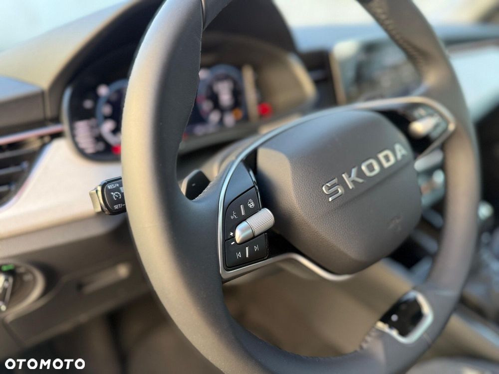 Skoda Scala 1.0 TSI Edition 130 DSG - 17