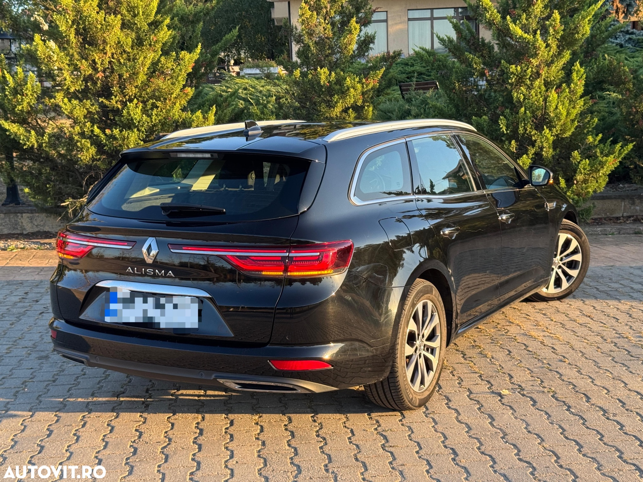 Renault Talisman Grandtour BLUE dCi 160 EDC BUSINESS EDITION - 11