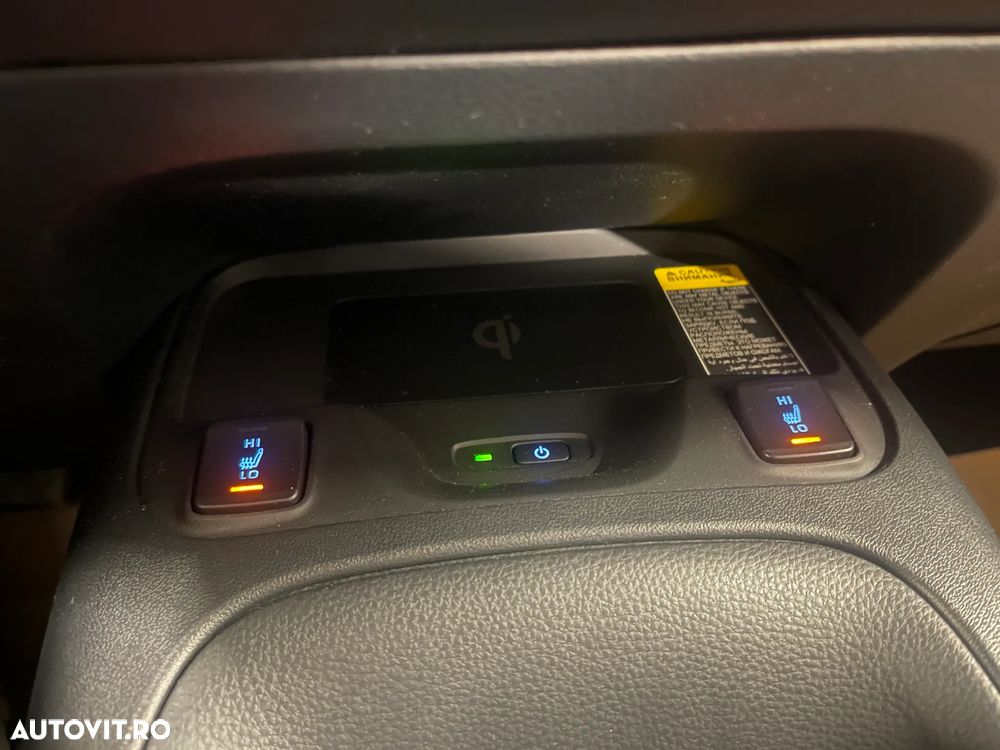 Toyota Corolla 1.8 Hybrid Touring Sports - 16