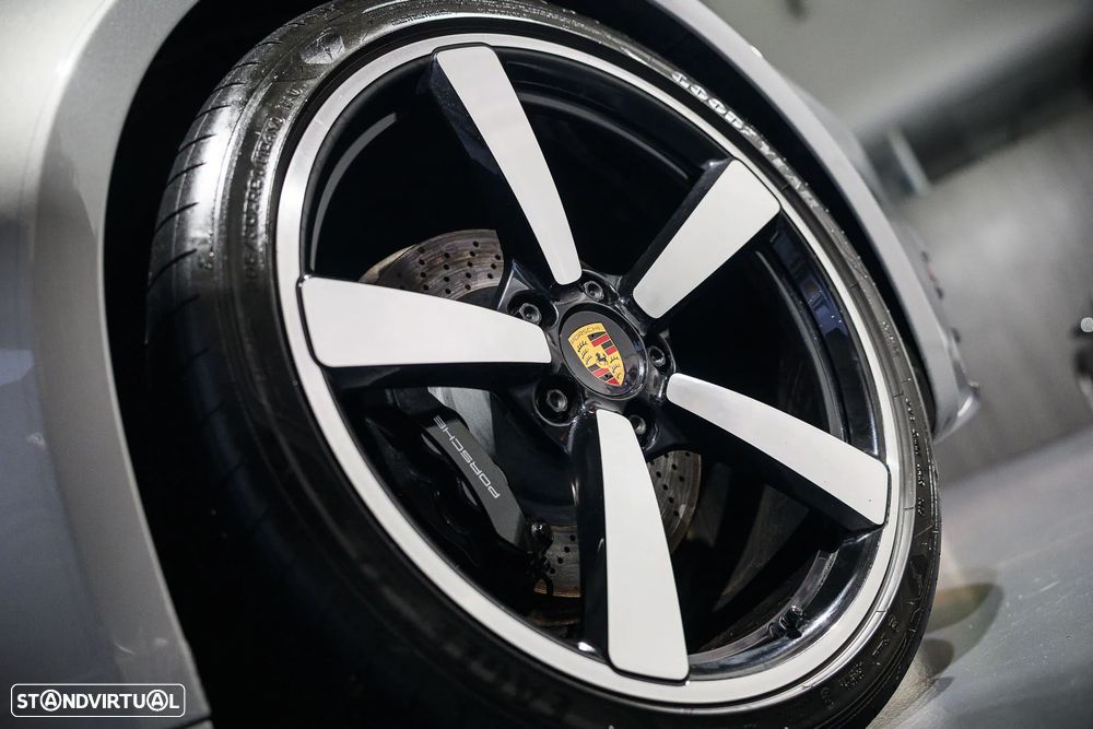 Porsche 911 (992) Carrera S PDK - 4