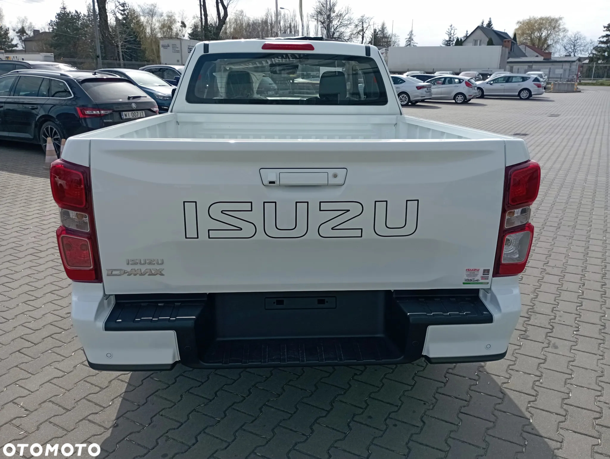 Isuzu D-Max 1.9 EC LS - 11