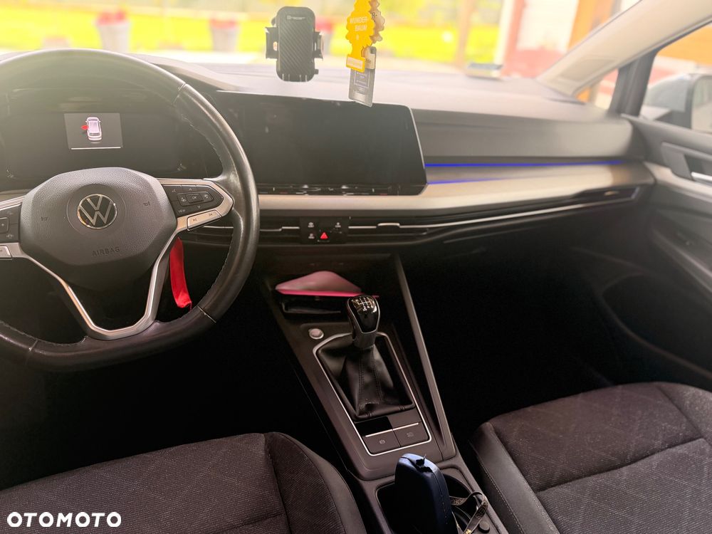 Volkswagen Golf - 12