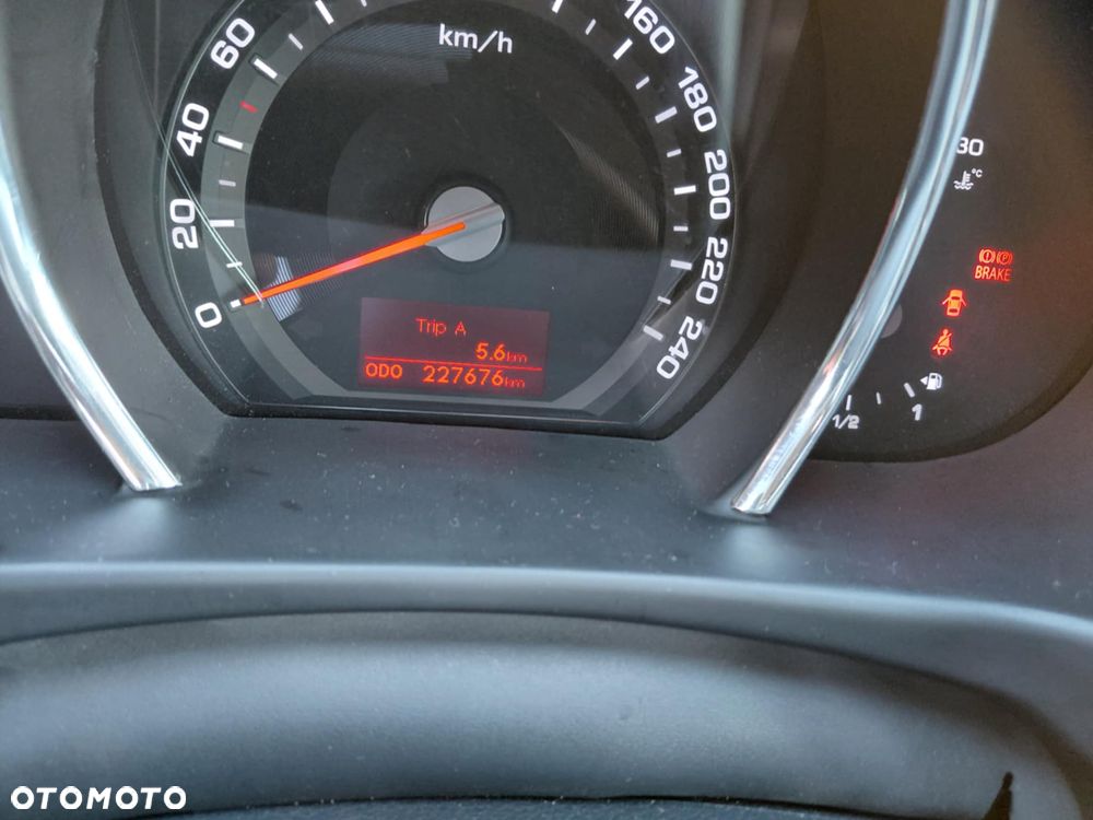Kia Sportage 1.7 CRDI 2WD Attract - 4