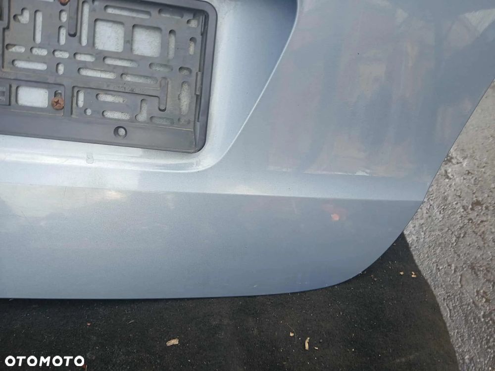 Mercedes A140 Klapa bagażnika - 4