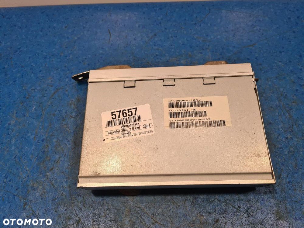 CHRYSLER 300C 3.0 CRD WZMACNIACZ P05064118AJ - 1