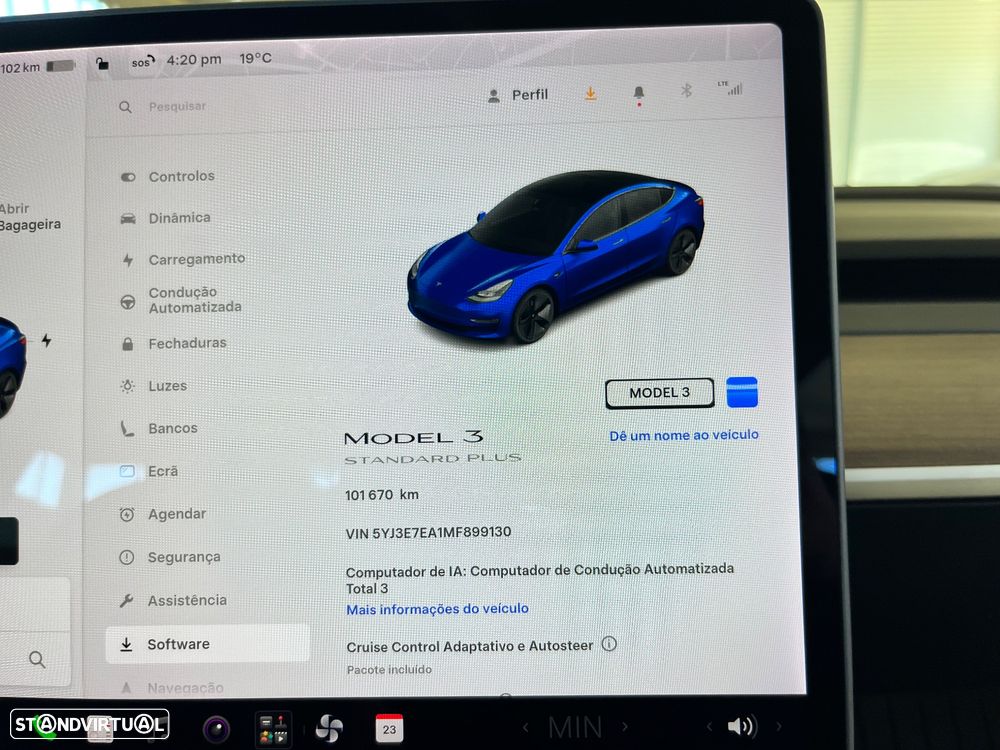 Tesla Model 3 - 10