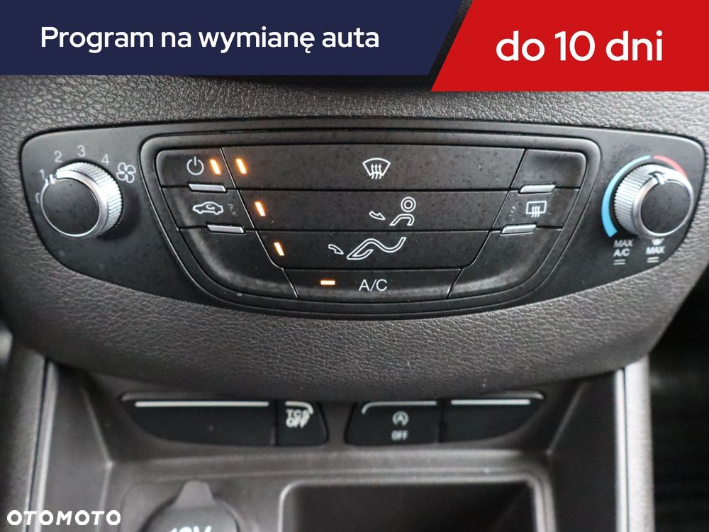 Ford transit-courier - 14