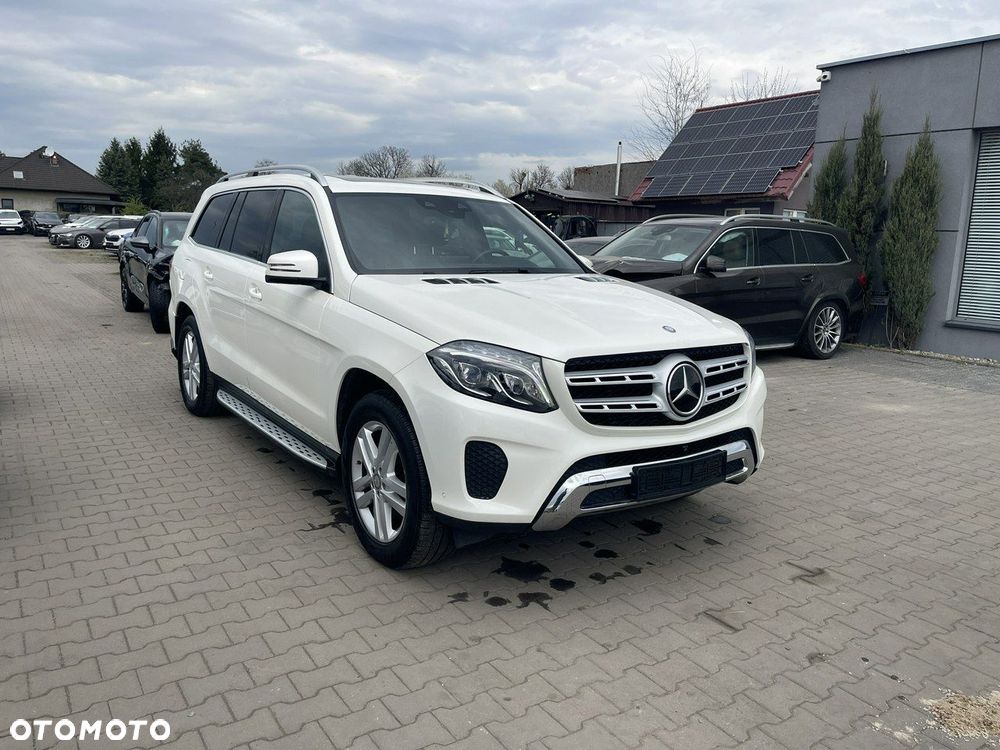 Mercedes-Benz GLS 350 d 4Matic 9G-TRONIC AMG Line - 2