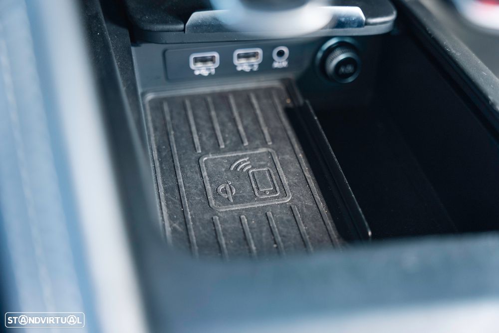 Audi R8 Coupé V10 plus 5.2 FSI quattro S tronic - 23