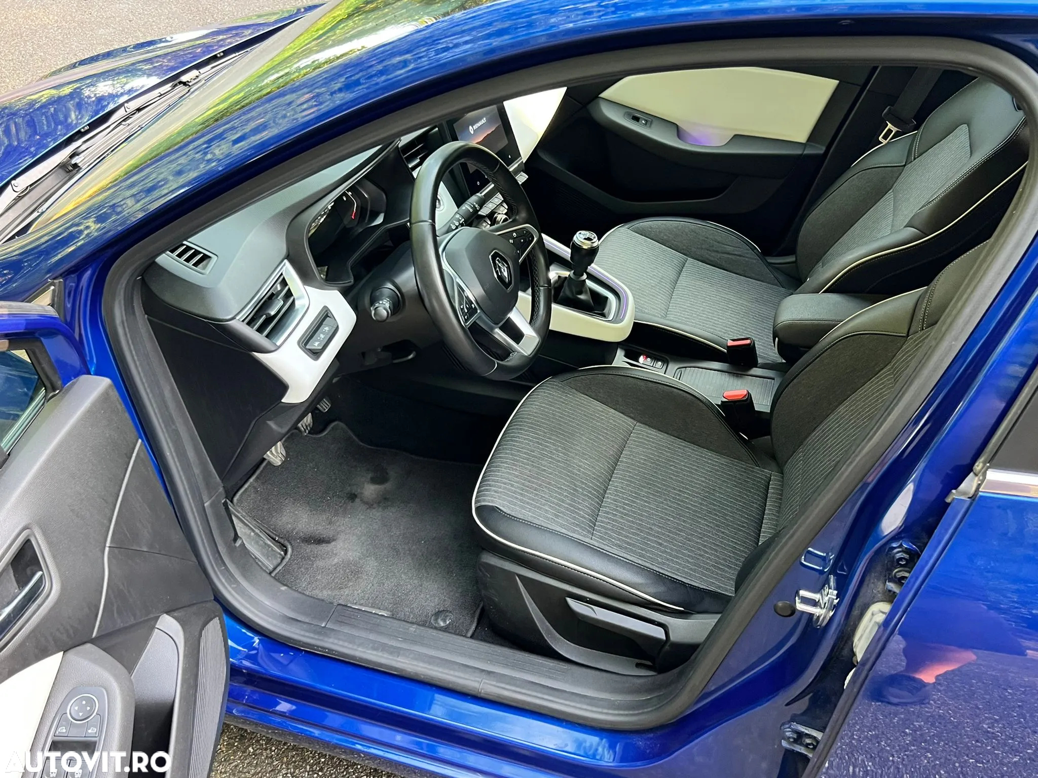 Renault Clio - 5