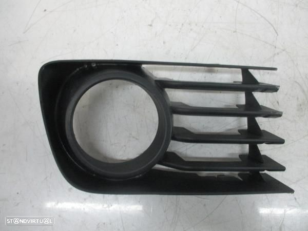 Grelha Toyota Prius (_W3_) - 3