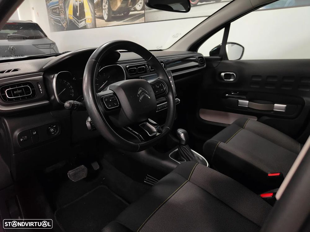 Citroën C3 1.2 PureTech Shine EAT6 - 7