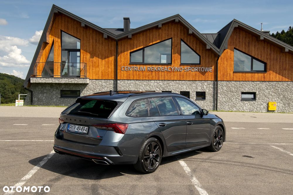 Skoda Octavia 2.0 TSI DSG RS 245 - 10
