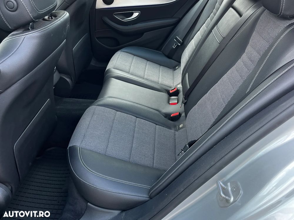 Mercedes-Benz E 200 7G-TRONIC - 12