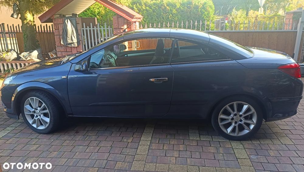 Opel Astra 2007 photo 2