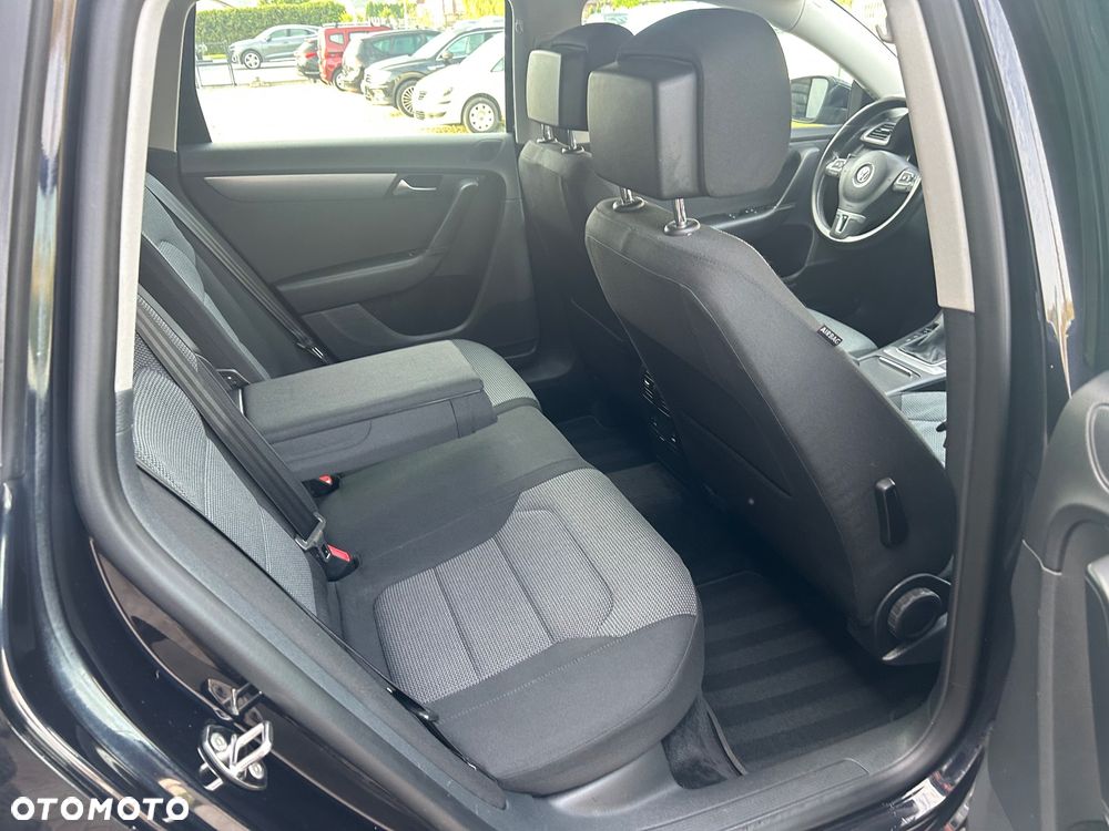 Volkswagen Passat Variant - 12