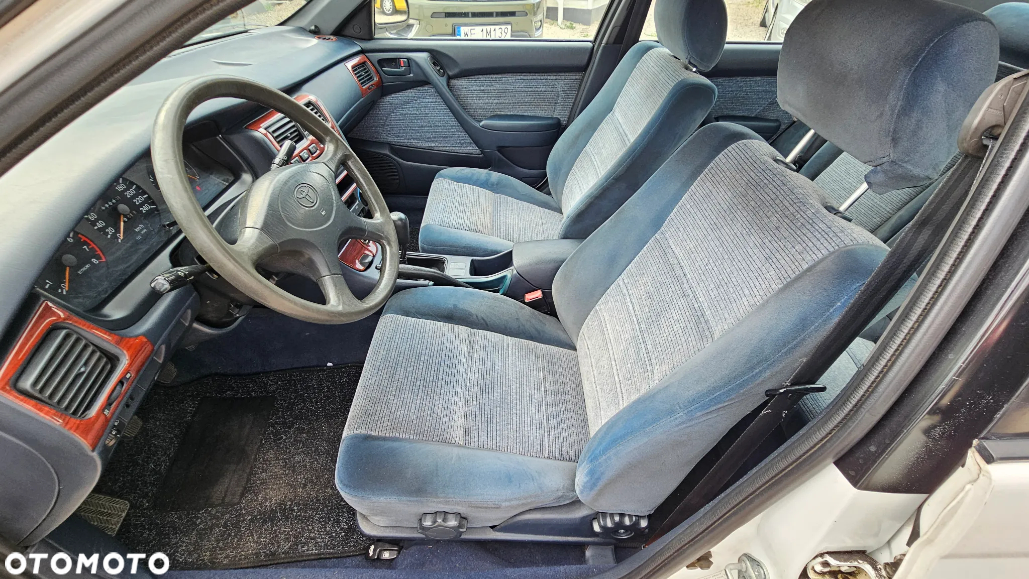 Toyota Carina E 2.0 GLi - 13