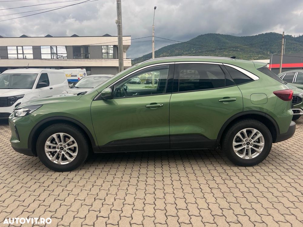 Ford Kuga 1.5 EcoBoost A8 FWD Titanium - 3