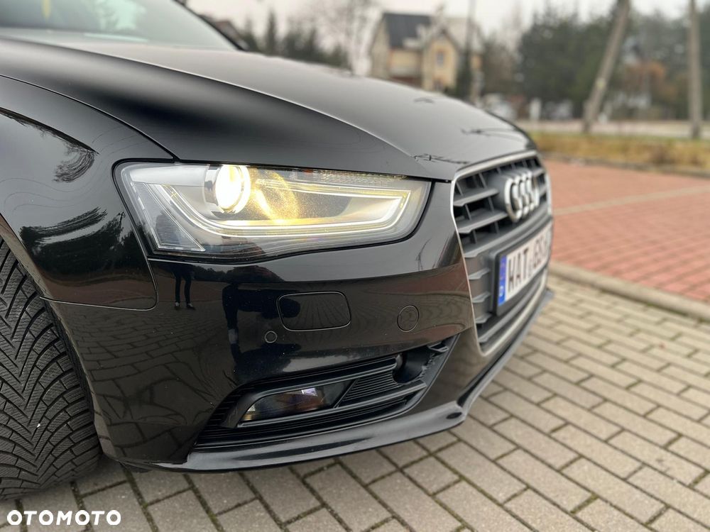 Audi A4 Avant 2.0 TDI ultra - 6
