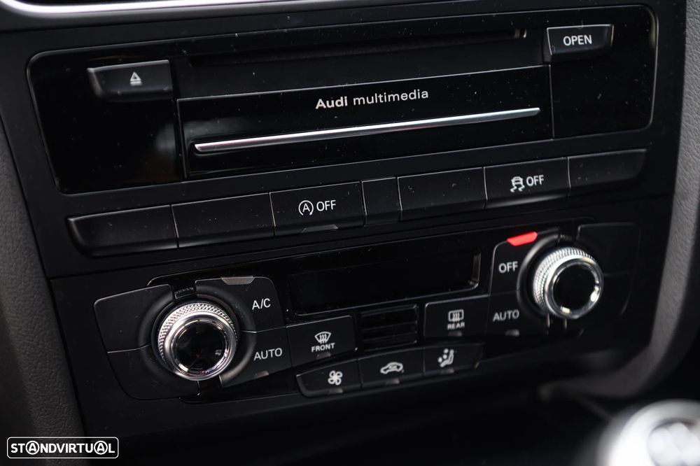 Audi A4 Avant 2.0 TDI Business Line S-line - 31