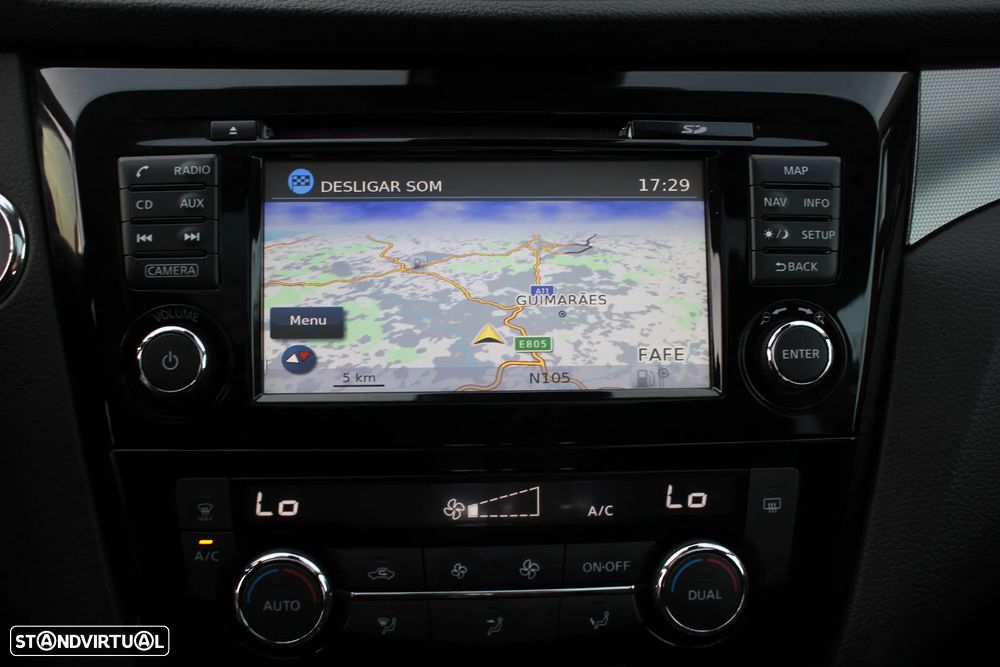 Nissan Qashqai 1.5 dCi N-Connecta Business - 13