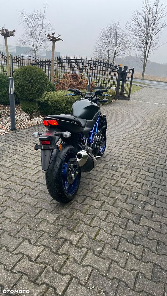 Suzuki SV - 4