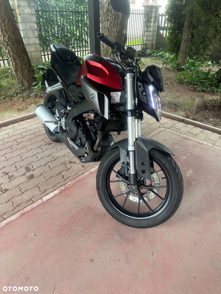 Yamaha MT - 9