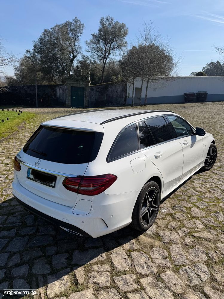 Mercedes-Benz C 300 e AMG Line - 3