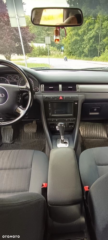 Audi A6 Avant - 5