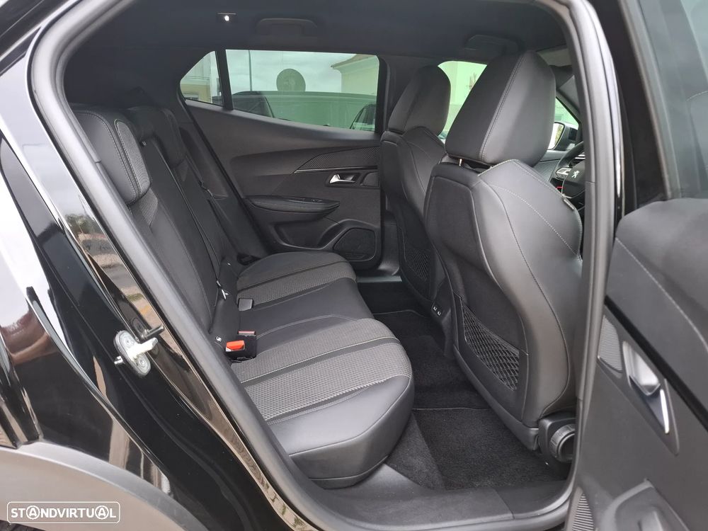 Peugeot 2008 1.2 PureTech GT Line - 41