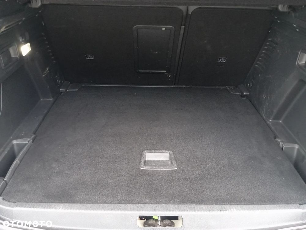 Peugeot 3008 BlueHDi 180 Stop & Start EAT6 GT - 21