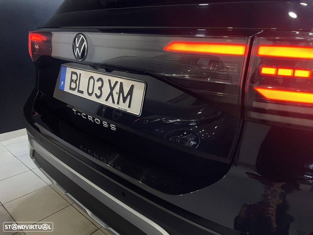 VW T-Cross 1.0 TSI Urban DSG - 42