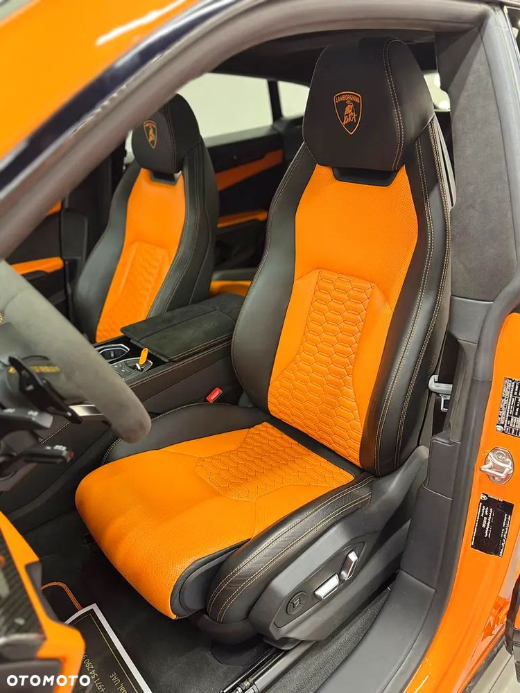 Lamborghini Urus Standard - 6