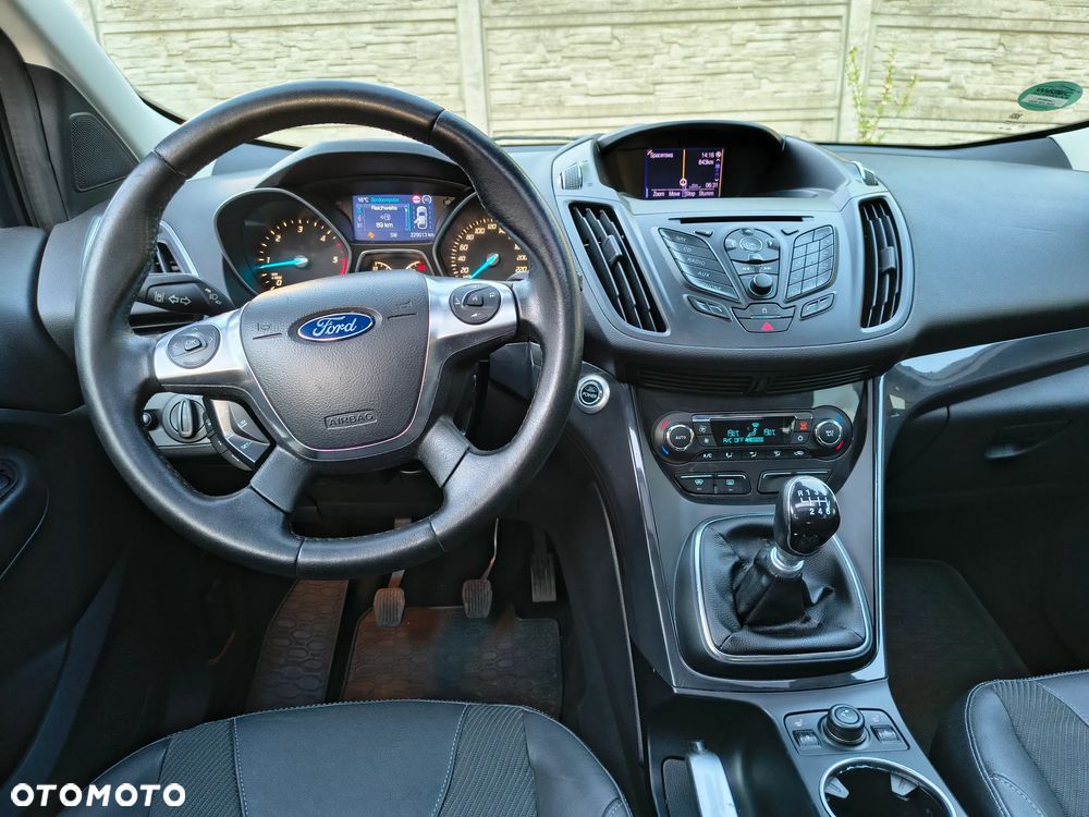 Ford Kuga 2.0 TDCi 4x4 Titanium - 15